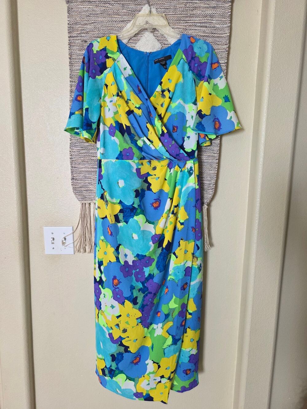 Maggy London Women’s Floral Wrap Midi Dress Blue Green Yellow Purple Size 8